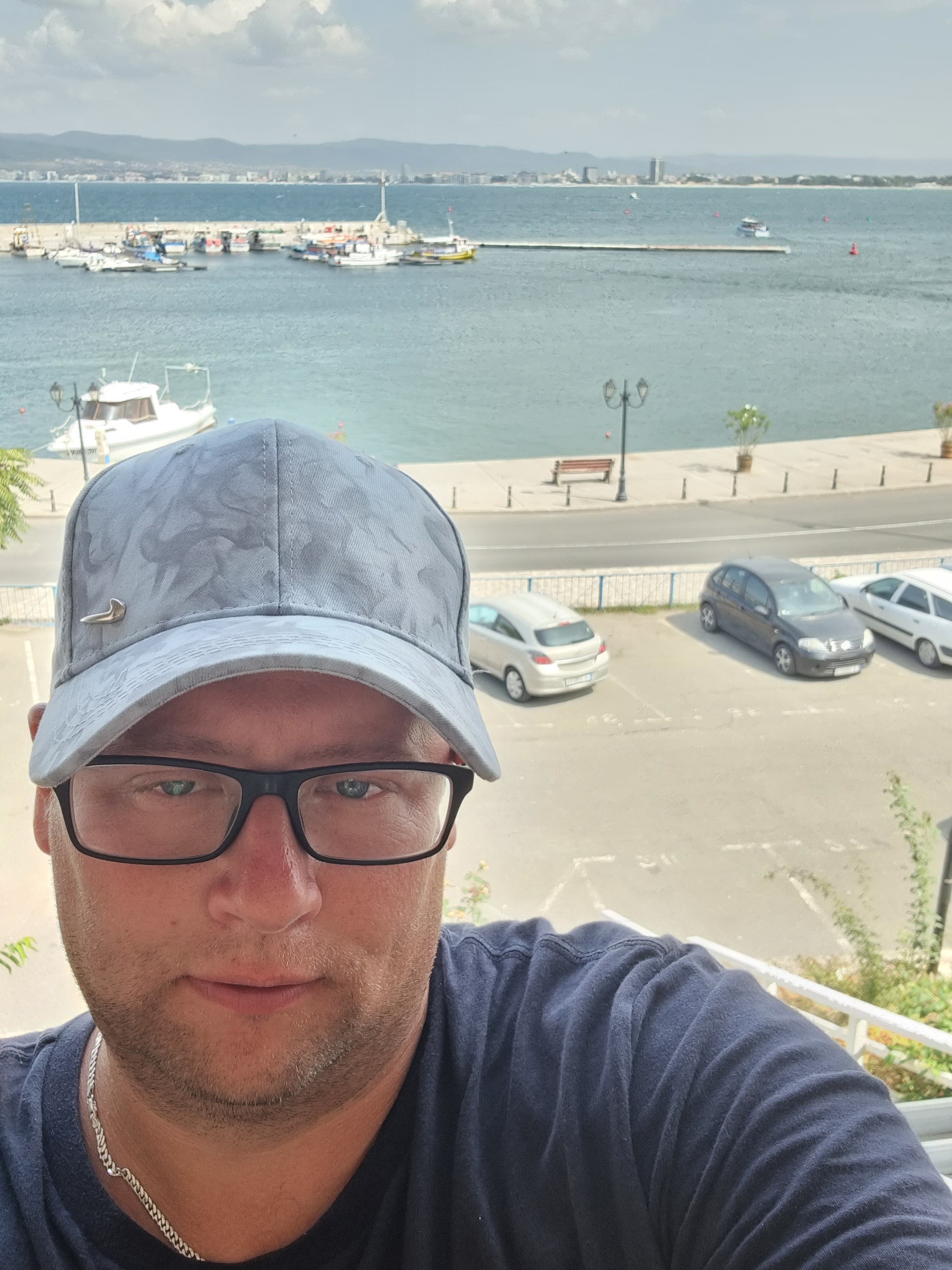 Profile photo for Andrew M Girling