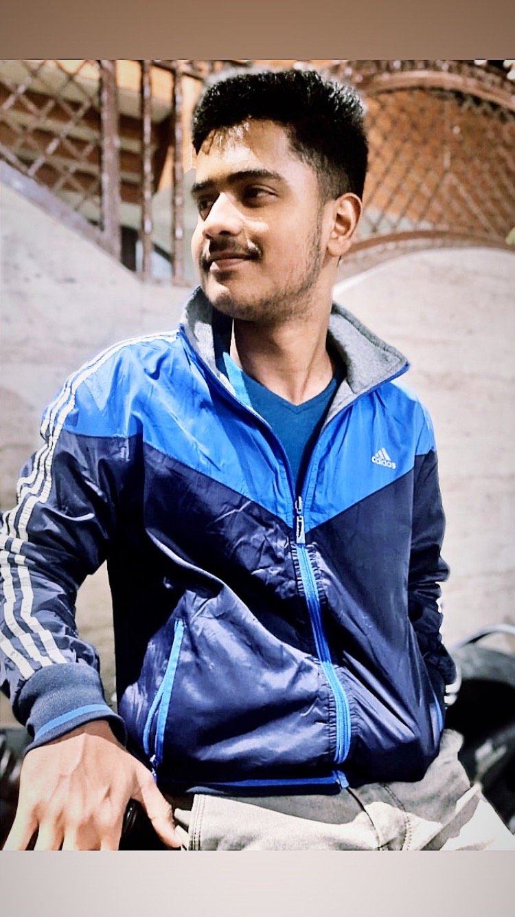 Profile photo for AKSHAT KAUSHIK