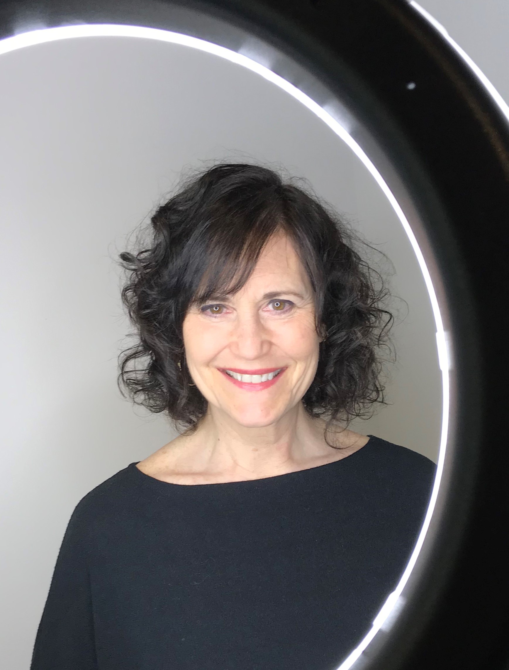 Profile photo for Elaine Martyn