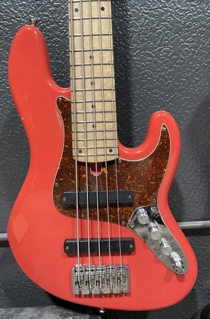 Profile photo for Arlo Rowell