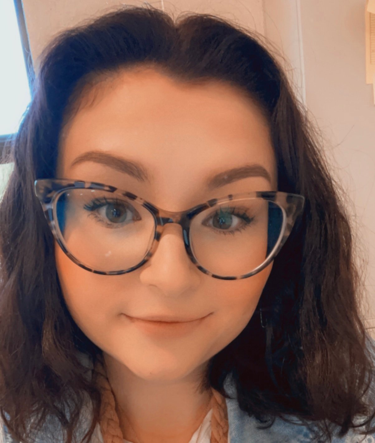 Profile photo for Elizabeth Jones