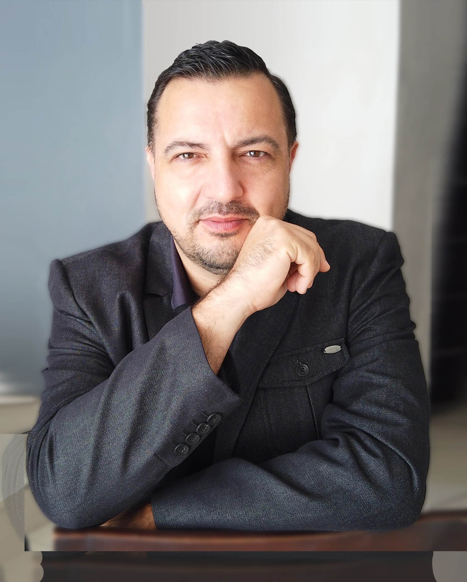 Profile photo for Mario Sacramento