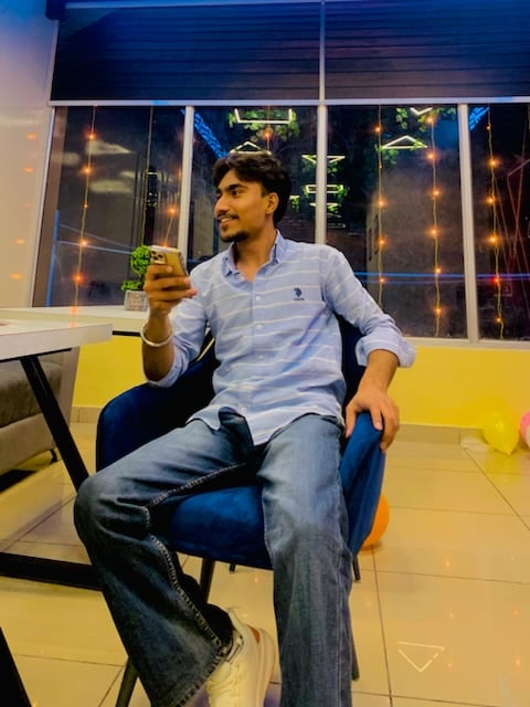 Profile photo for Deepak Malhotra