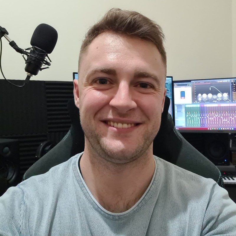 Profile photo for Mitchell Lea