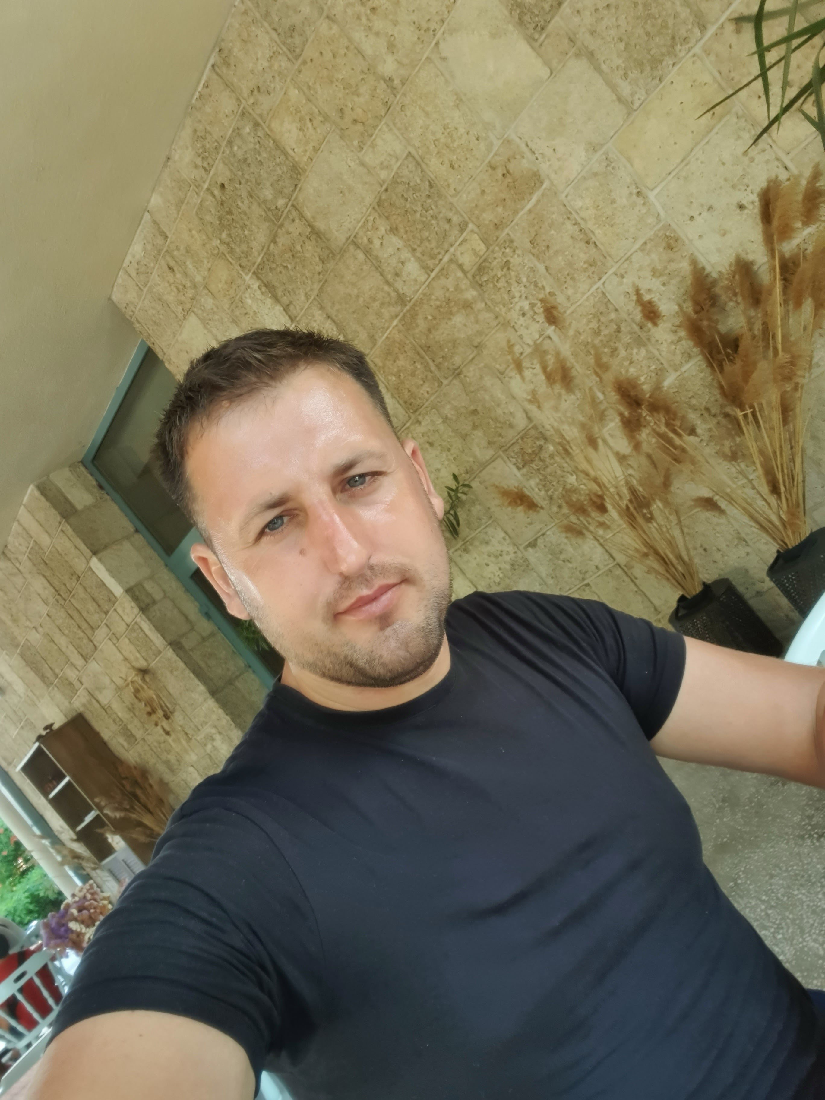 Profile photo for Silviu Purcaru