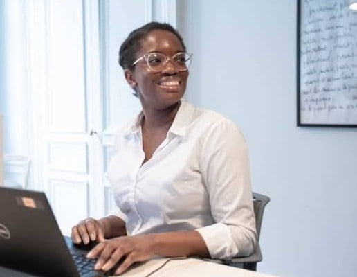 Profile photo for Amanda Bationaud