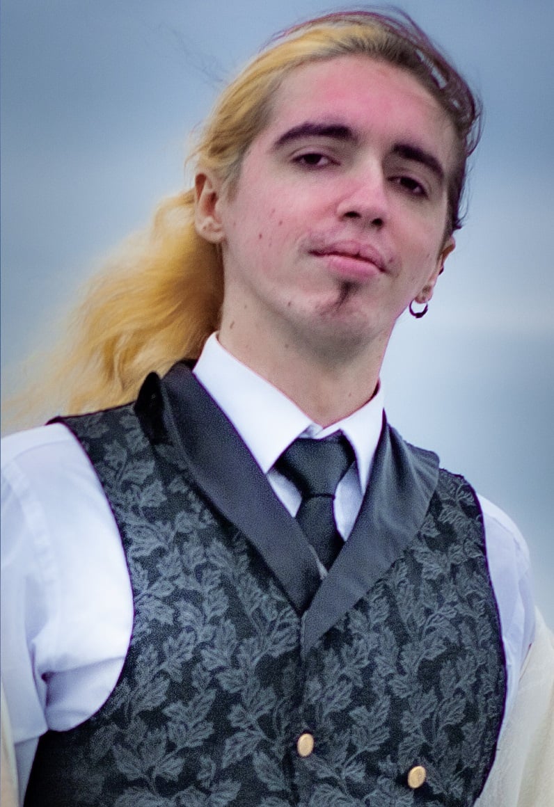 Profile photo for Claudiu Doringa
