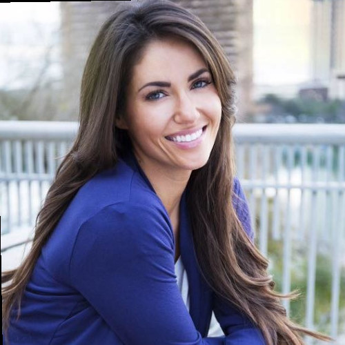 Profile photo for Lauren Flodquist