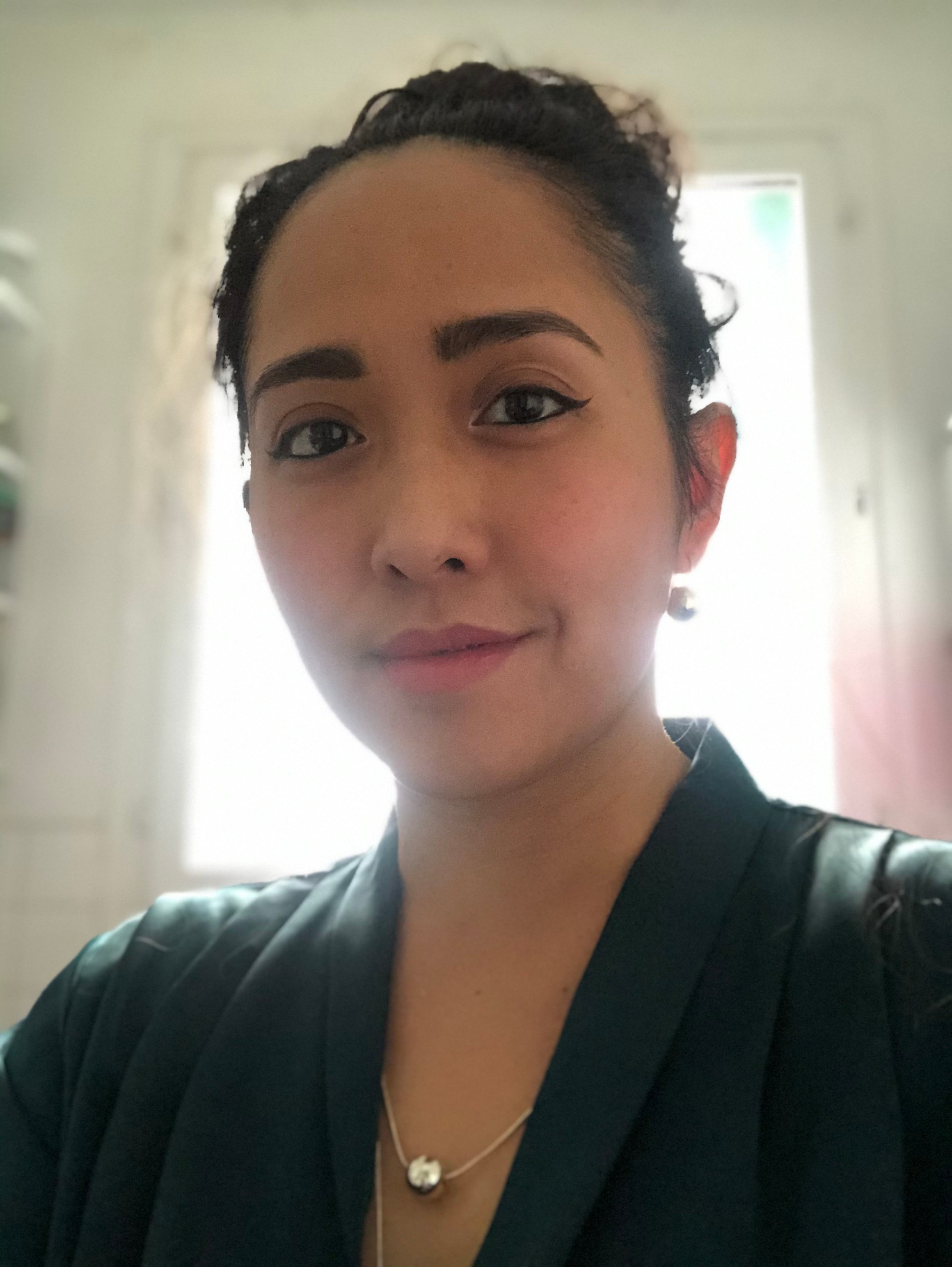 Profile photo for vina joana Lascourreges