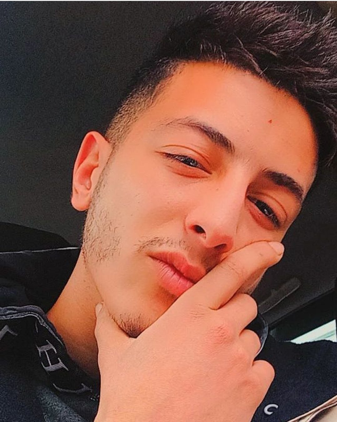 Profile photo for Osman Oussama