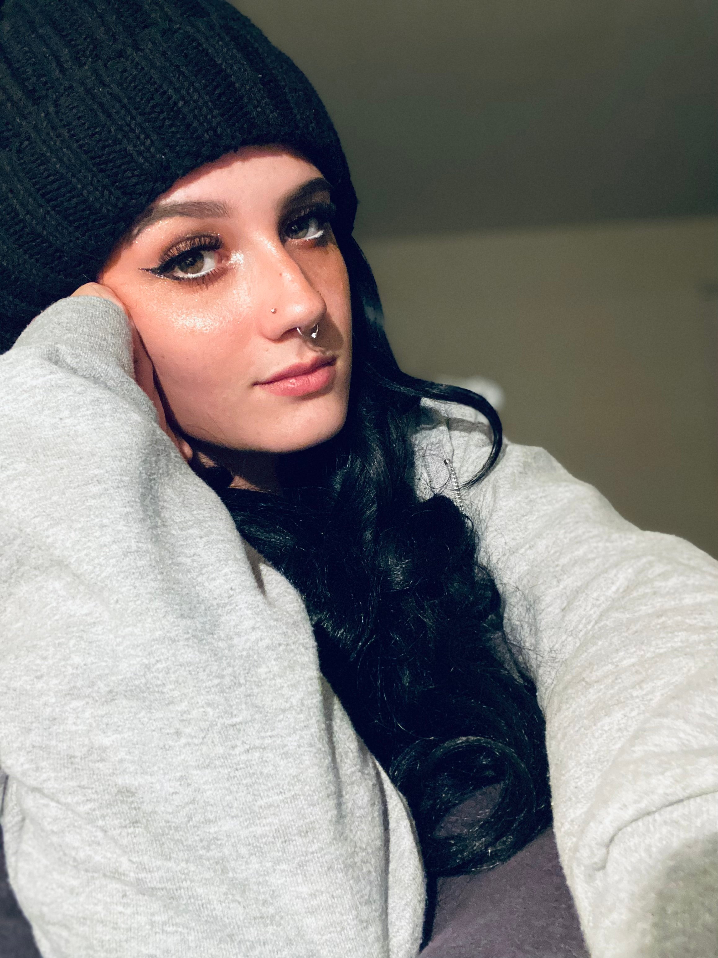 Profile photo for storm derteen