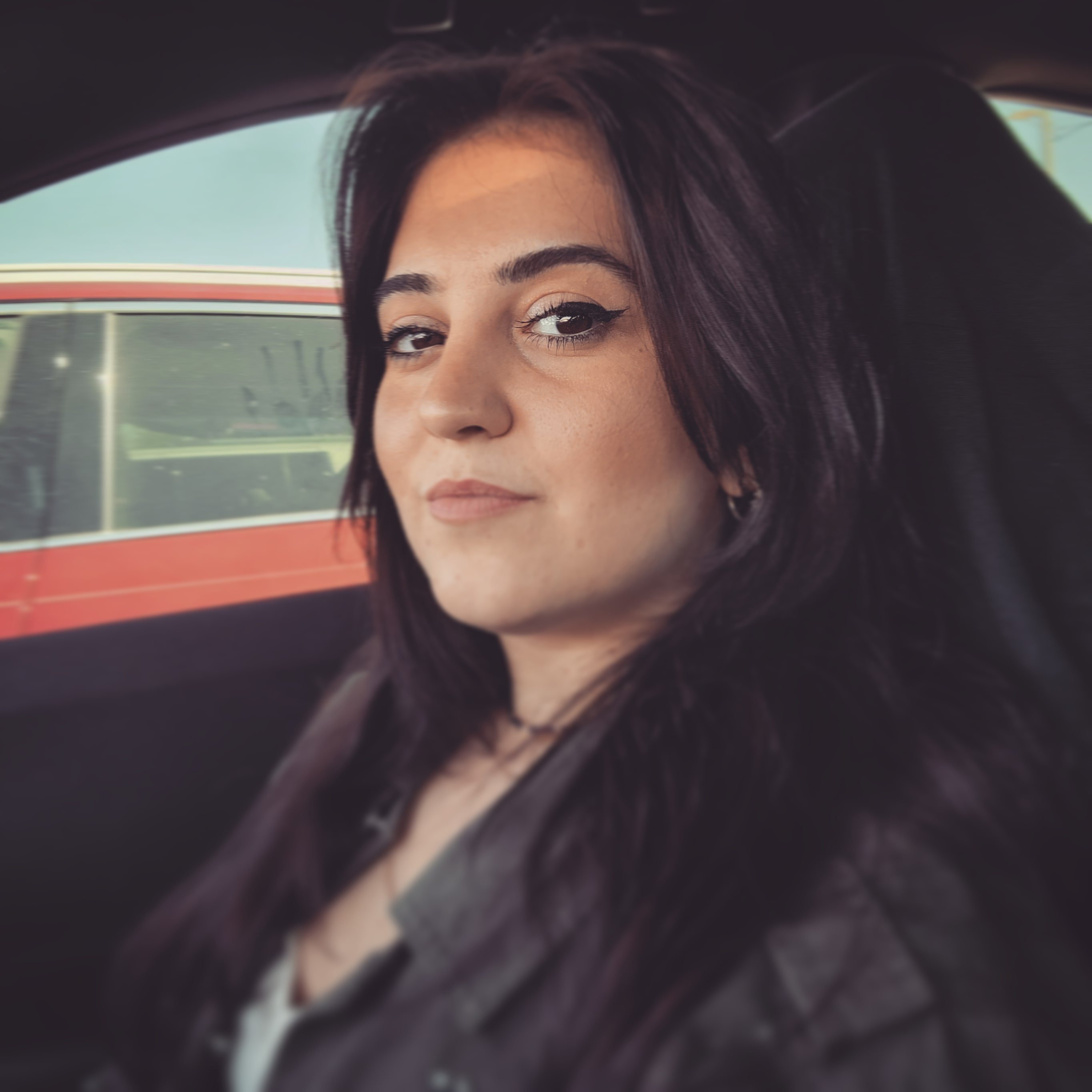 Profile photo for eda kivrak