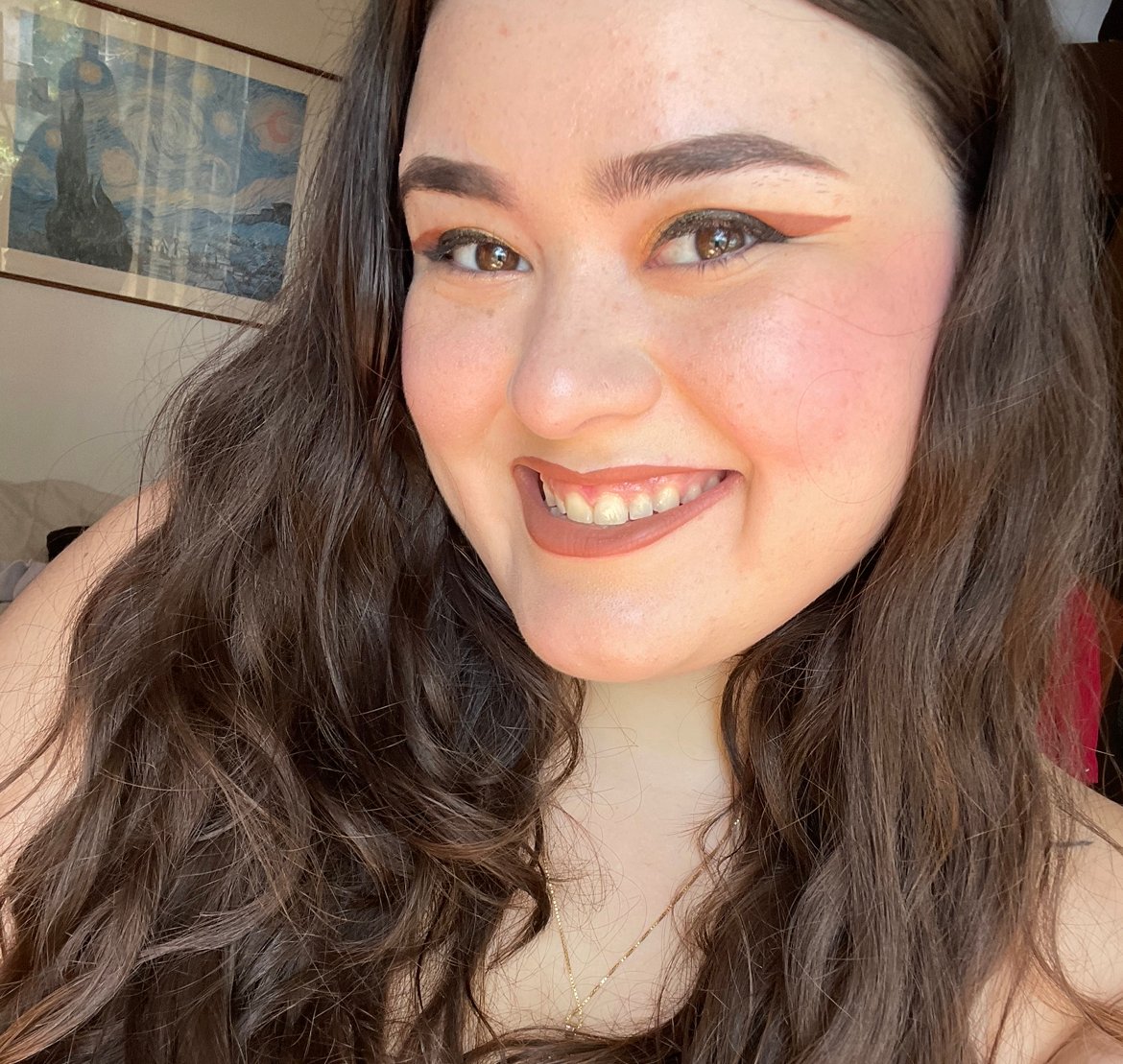 Profile photo for Mikaela Maria Larrauri