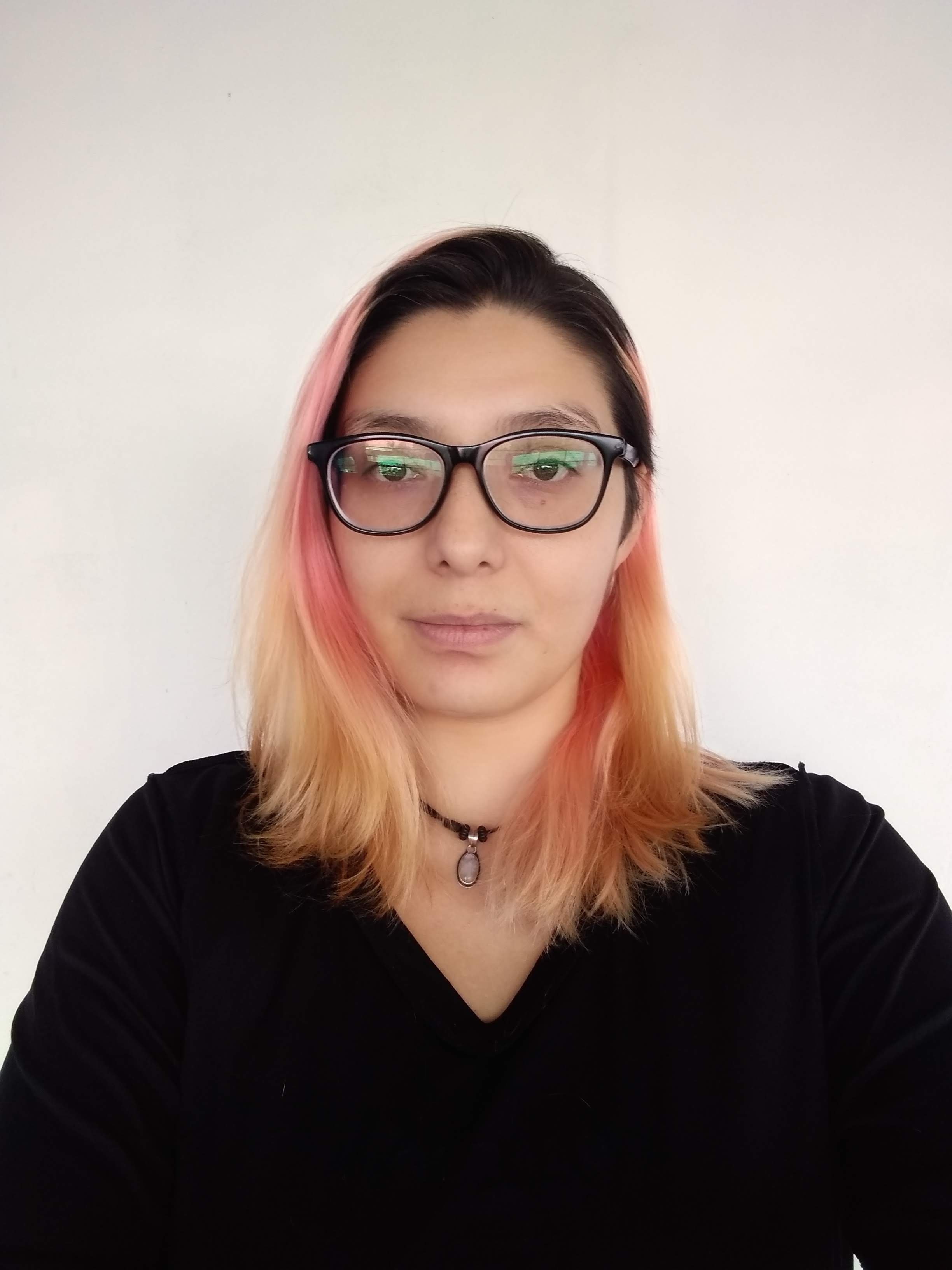 Profile photo for De La Luna