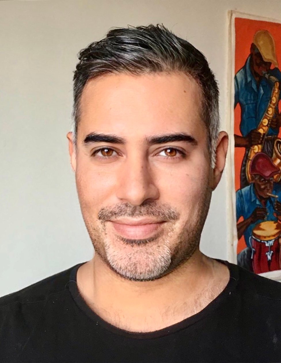 Profile photo for emre mirza