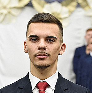 Profile photo for Máté Kárpáti