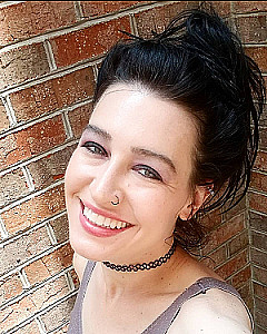 Profile photo for Lindsey Elisabeth