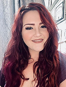 Profile photo for Haylee Kelly