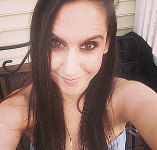 Profile photo for Katie manetti