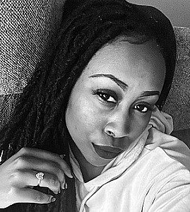 Profile photo for Danielle Simmons
