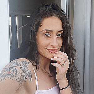 Profile photo for Carmen Brozzu