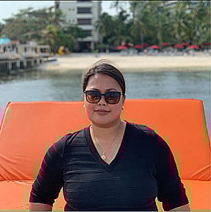 Profile photo for CAROL VELOSO