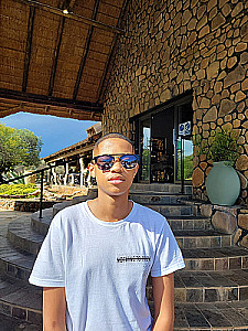 Profile photo for Tshegofatso mmeli