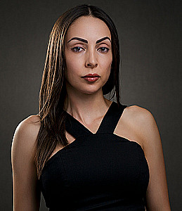 Profile photo for Laura Yllescas