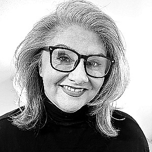 Profile photo for Lesly Birkner