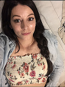 Profile photo for Kimberly Lyle