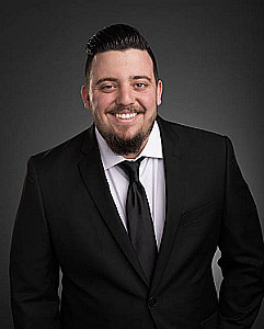 Profile photo for Peter Davi