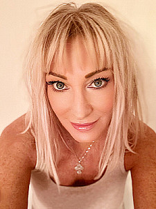 Profile photo for Bryony Rowling