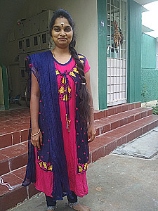 Profile photo for Agnees wari