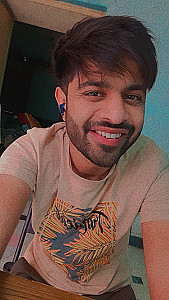 Profile photo for Afnan Mansuri