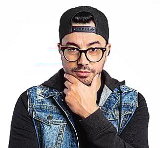 Profile photo for Roberto Da Silva