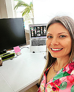 Profile photo for Angie Albizu