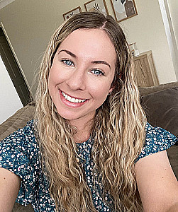 Profile photo for Kelly Hart