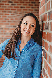 Profile photo for Lisa Kemper