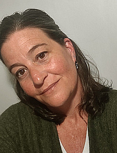 Profile photo for Loli Diaz