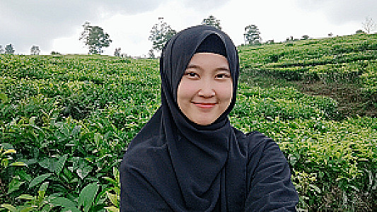 Profile photo for Fadhilah Rachmasari