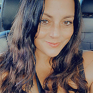 Profile photo for Laura Rathbun