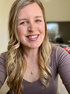 Profile photo for Becky Bjur