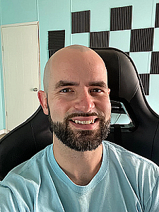 Profile photo for Alex Manning