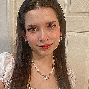 Profile photo for Valerie Cedeno