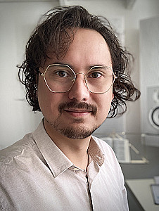 Profile photo for Ritchie Jonathans