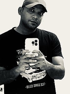 Profile photo for Muhammad Yasir