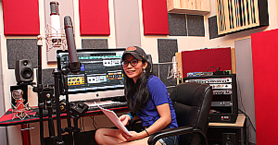 Profile photo for Maeben Lynch