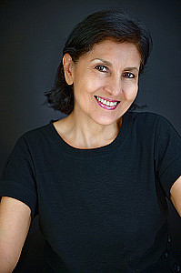 Profile photo for Angela Lambru