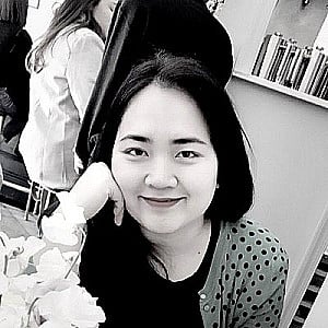 Profile photo for Linh Lanh