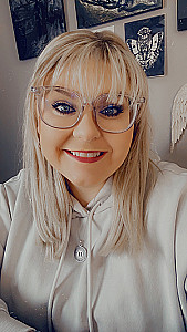 Profile photo for Vanessa Valek